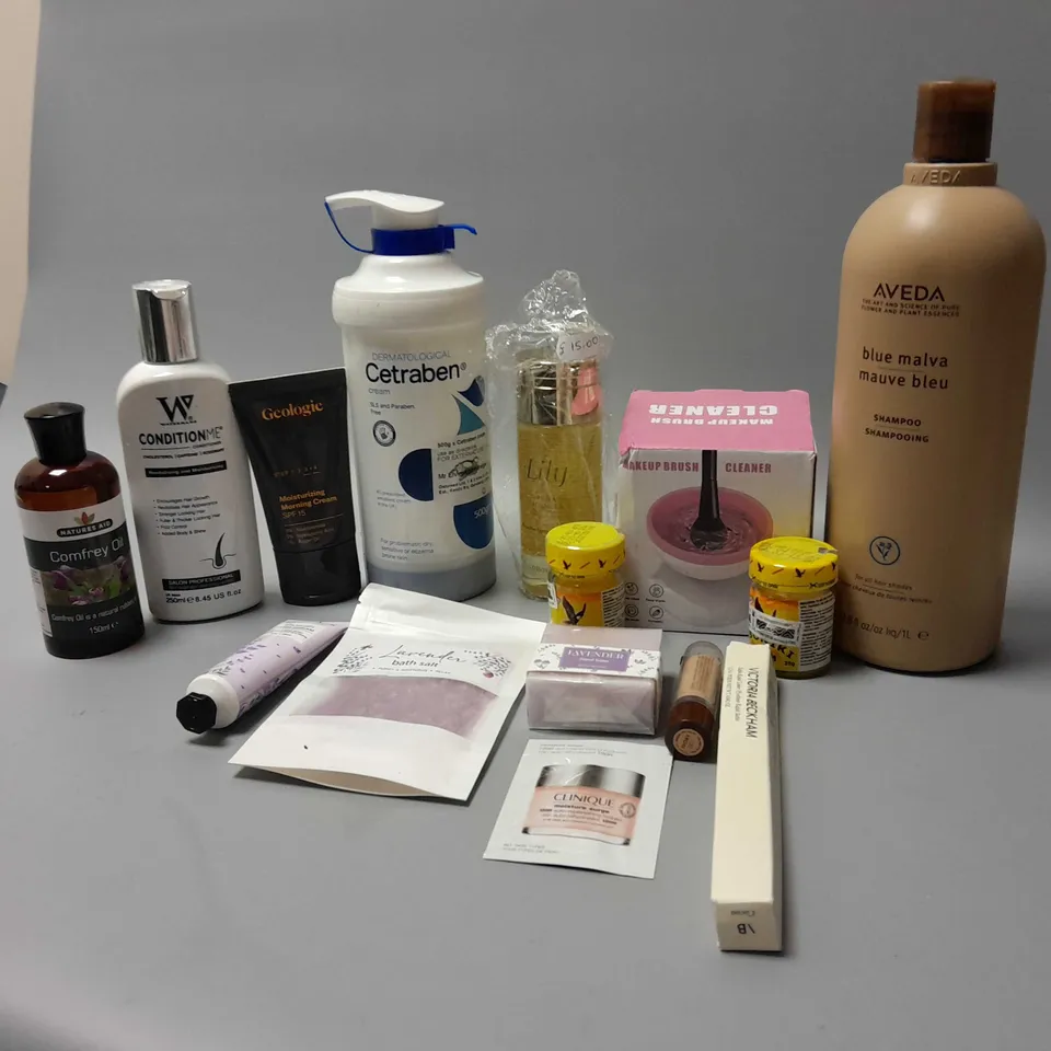 LOT OF BEAUTY ITEMS TO INCLUDE GEOLOGIE MOISTURIZING CREAM, ETC