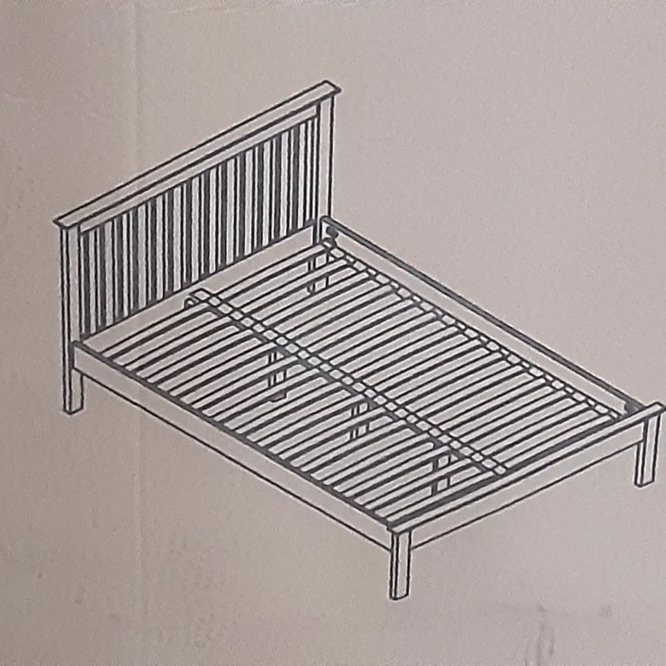 BOXED SHAKER BED 135CM IN OAK , 2 BOXES 