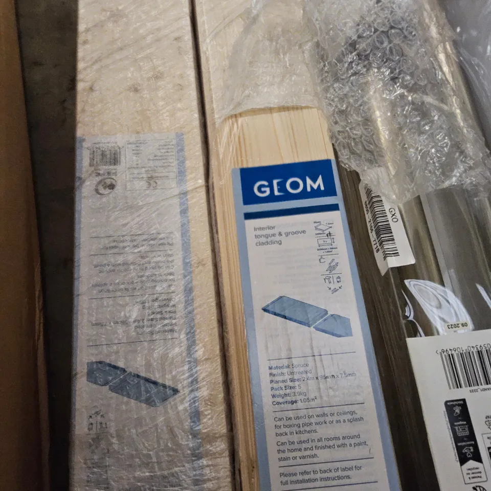 TWO PACKS OF GEOM INTERIOR TONGUE & GROVE CLADDING 5 PIECES, 2.4M × 95mm × 7.5mm