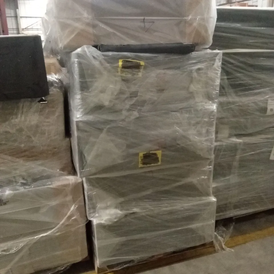 PALLET OF ASSORTED DESIGNER DIVAN BASES // SIZES AND CONDITIONS VARY