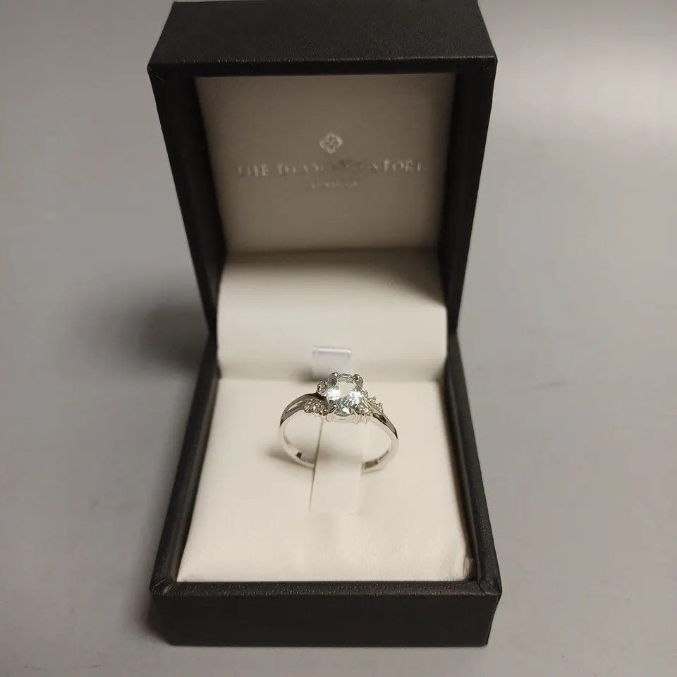 THE DIAMOND STORE LONDON OVAL STONE RING 