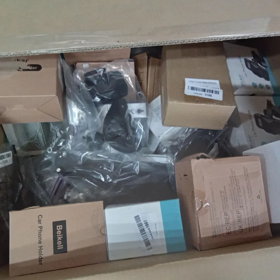 PALLET OF APPROXIMATELY 16 BOXES OF PHONE HOLDERS