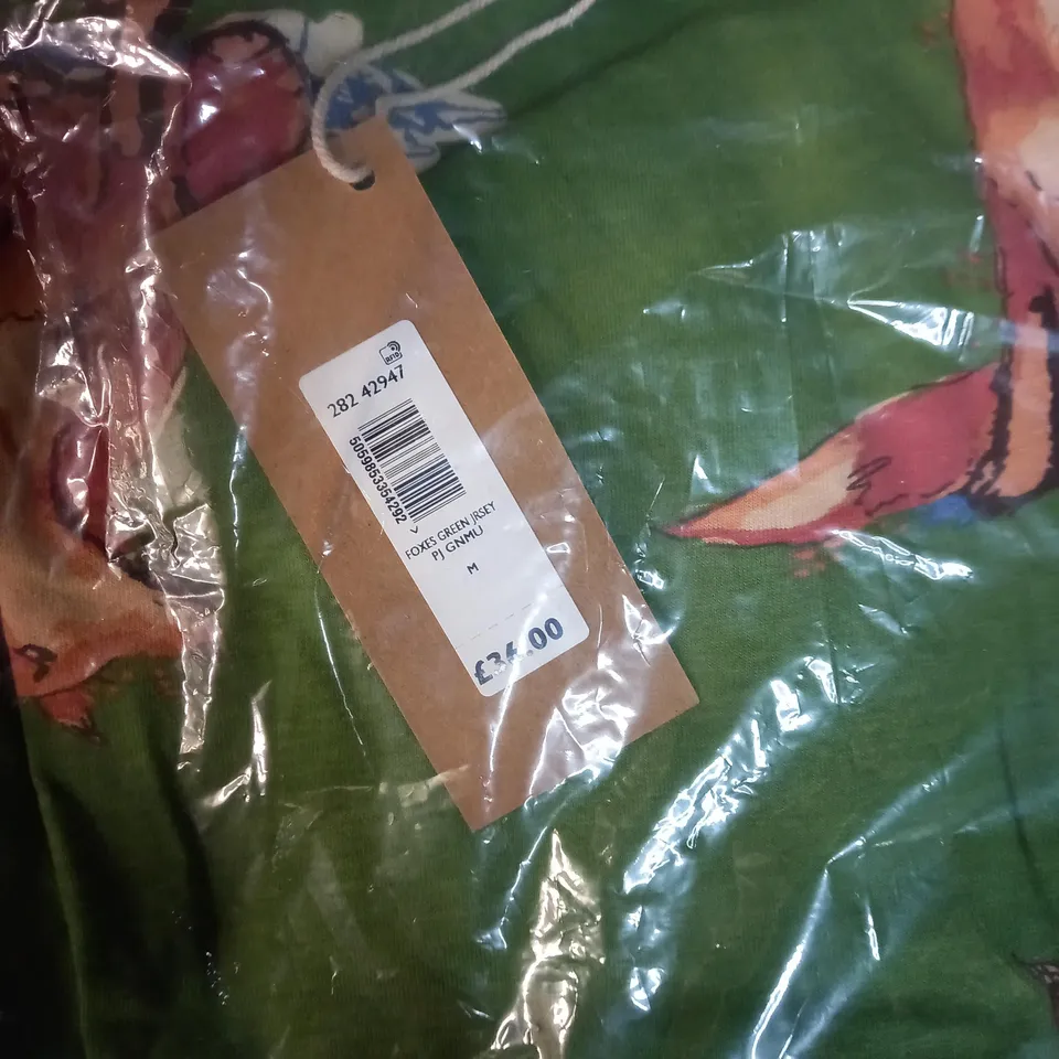 PACKAGED JOHN LEWIS FOXES/GREEN JERSEY PJS - MEDIUM