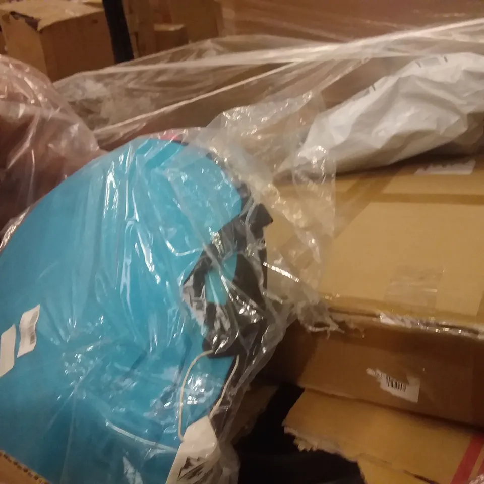 PALLET OF ASSORTED ITEMS INCLUDING BLUE POP UP TENT, KIDS SMALL PENNYBOARD SKATEBOARD, ORANGE FLUFFY BLANKET, SLOW COOK POT