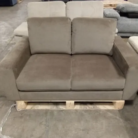 BALTIMORE 2 SEATER SOFA, BEIGE CLASSIC VELVET
