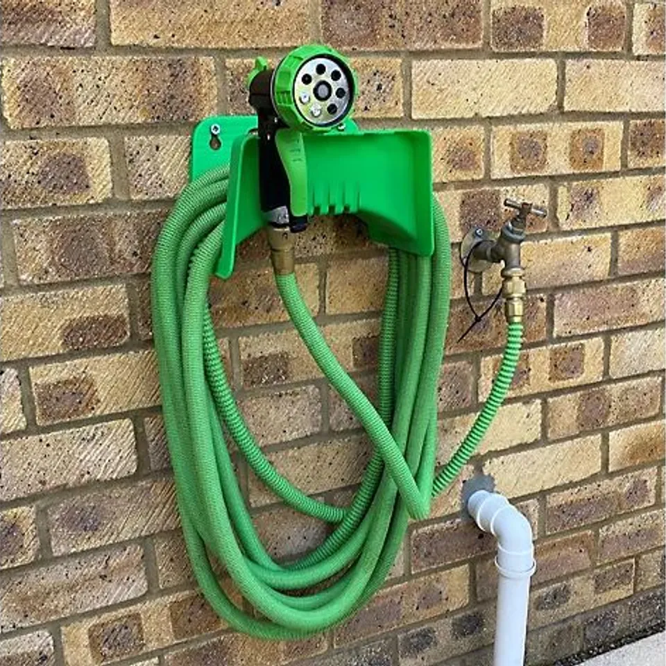 GRUMPY GARDENER REINFORCED EXPANDABLE HOSE WITH ACCESSORIES