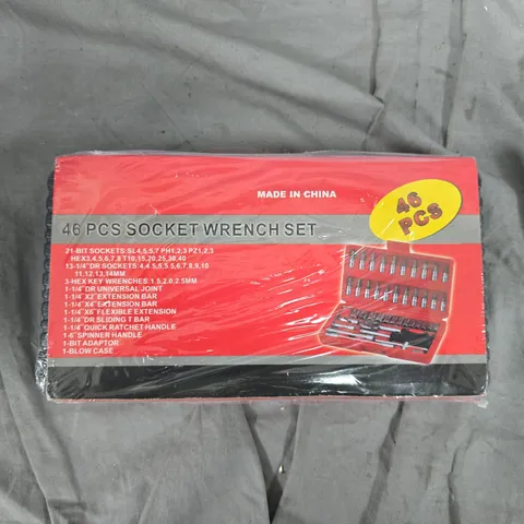 46 Piece Socket Wrench Set – Hand Tool Kit (Boxed)