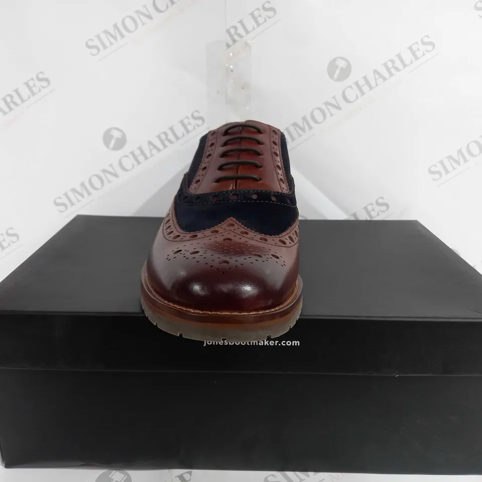 boxed JONES BOOTMAKER BERTIE SHOE - UK 10