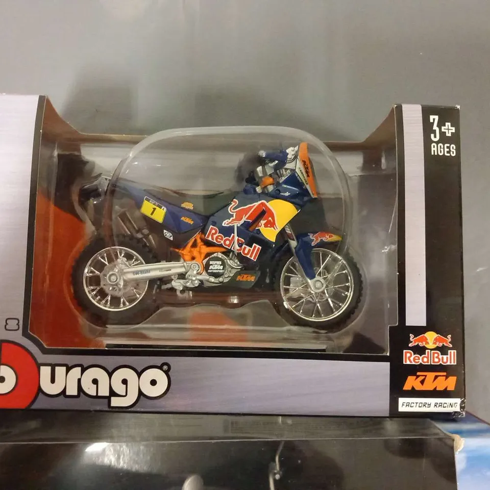 TWO MODEL MOTORCYCLES TO INCLUDE; HONDA DREAM CB750FOUR AUTOMAX PEMIUM AND BURAGO RED BULL KTM FACTORY RACING 1/18