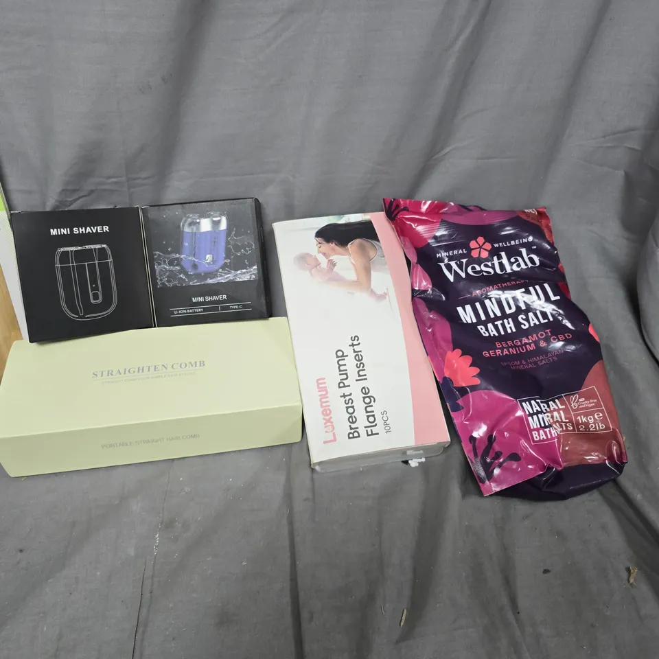 APPROXIMATELY 10 ASSORTED COSMETICS ITEMS TO INCLUDE WESTLAB BATH SALTS, MIN SHAVER, STRAIGHTEN COMB, ETC, ETC