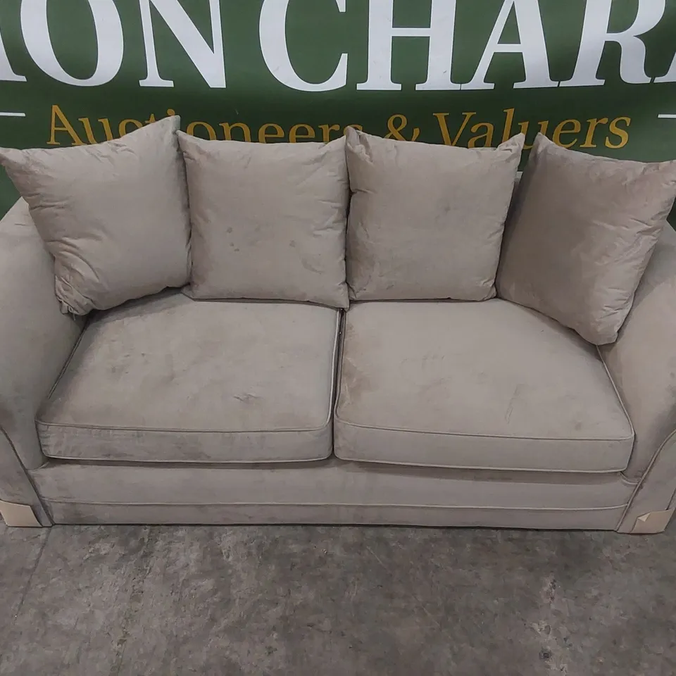 QUALITY DESIGNER 3 SEATER VELVET UPHOLSTERED SOFA 