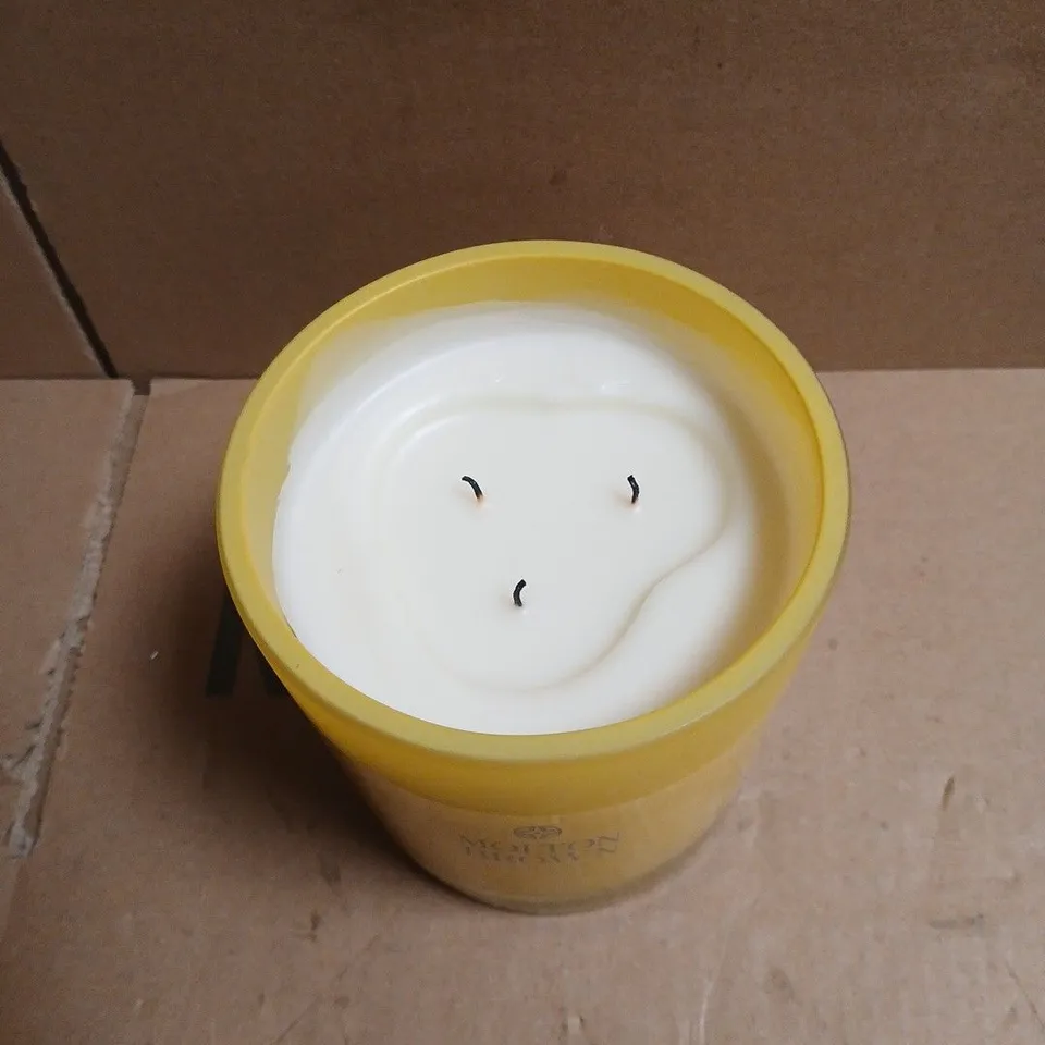 MOLTON BROWN LONDON ORANGE & BERGAMOT THREE WICK CANDLE – 480G (16.9OZ) – BOXED