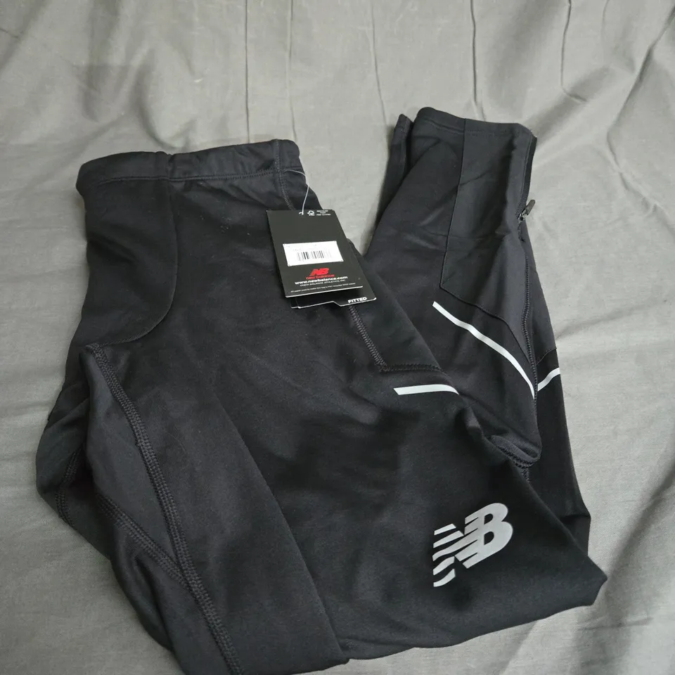 NEW BALANCE BLACK LEGGINGS SIZE M 