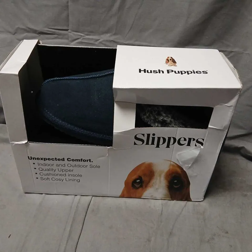 HUSH PUPPIES AMARA SLIPPER – NAVY, UK 7 (US 9, EU 40) – WOMEN'S