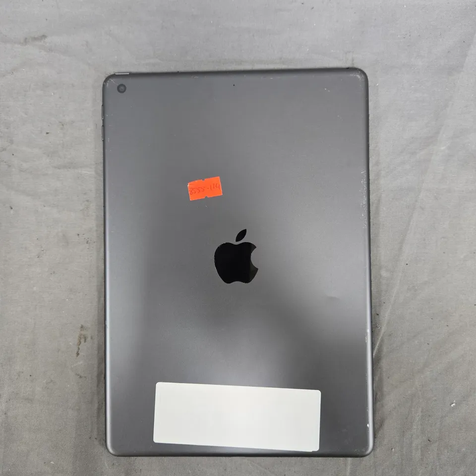 APPLE IPAD TABLET IN SLATE - A2197
