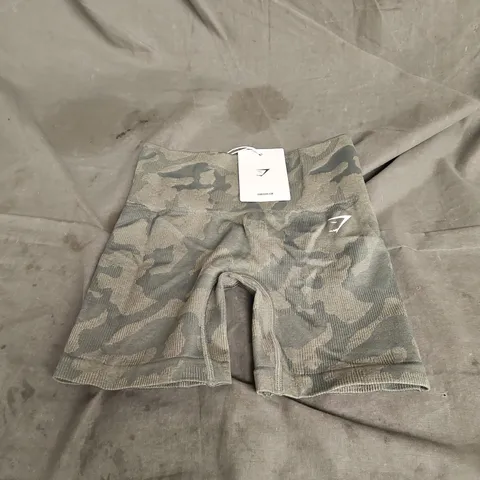 GYMSHARK ADAPT CAMO SEAMLESS SHORTS IN GREEN SIZE XXS