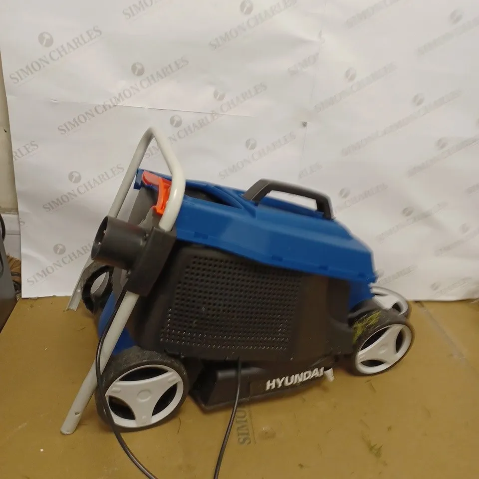 HYUNDAI CORDED ELECTRIC LAWNMOWER & GRASS TRIMMER 