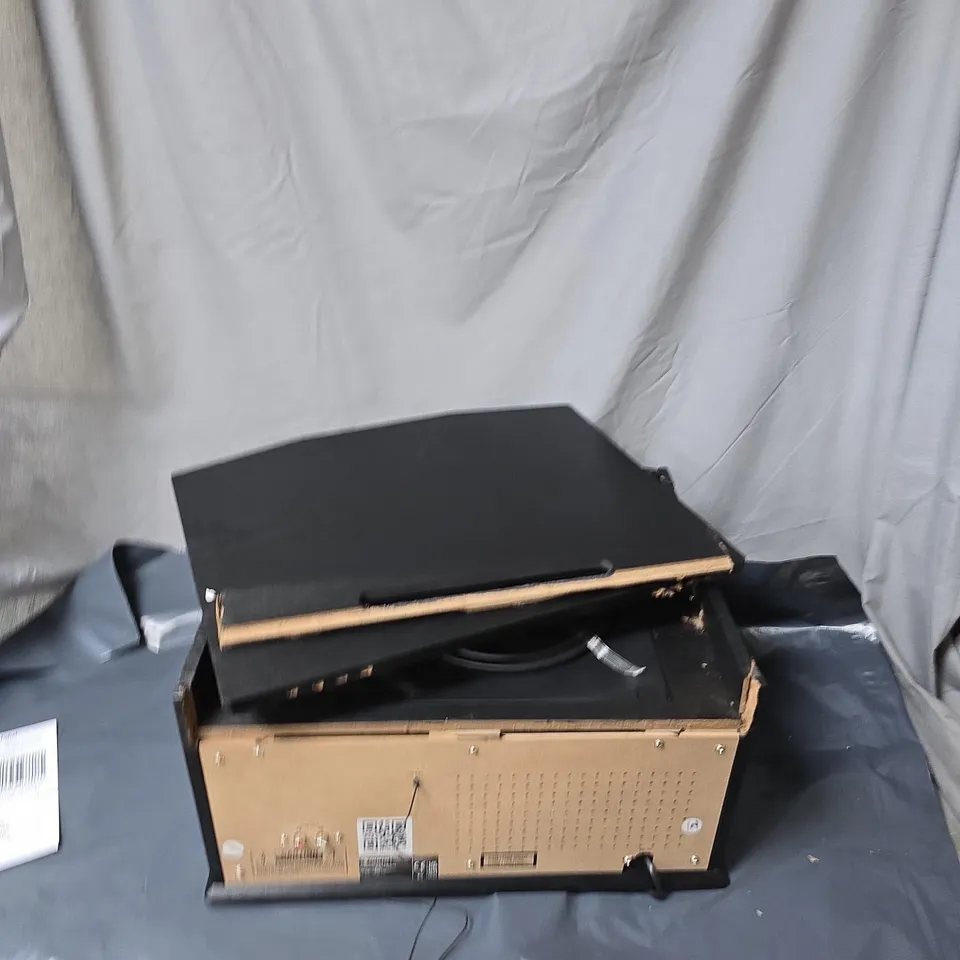 AUNA NR-620 RECORD PLAYER - DAMAGE TO LID AND BACK