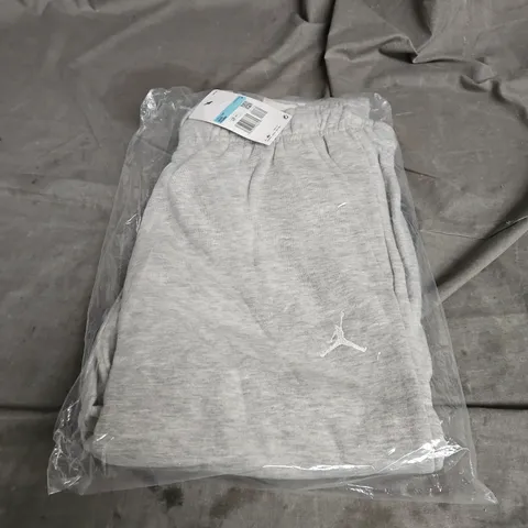 NIKE JORDAN STANDARD FIT JOGGERS IN GREY SIZE M