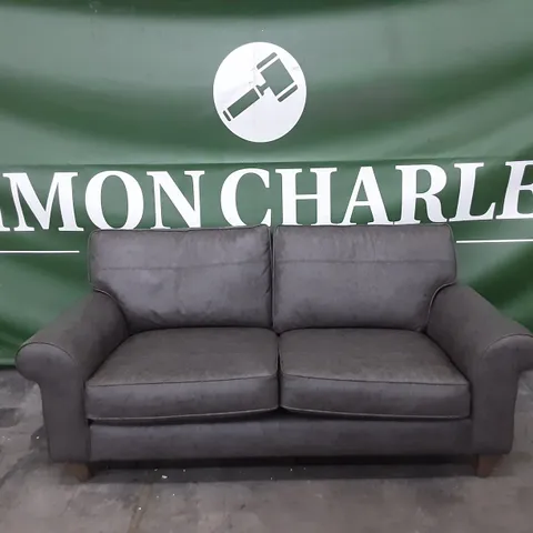 QUALITY BRITISH MADE LOUNGE Co GREY LEATHER THREE SEATER SOFA ON LIGHT WOODEN FEET
