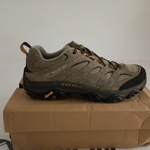MERRELL PECAN MOAB 3 MENS SHOES UK 9.5 BOXED