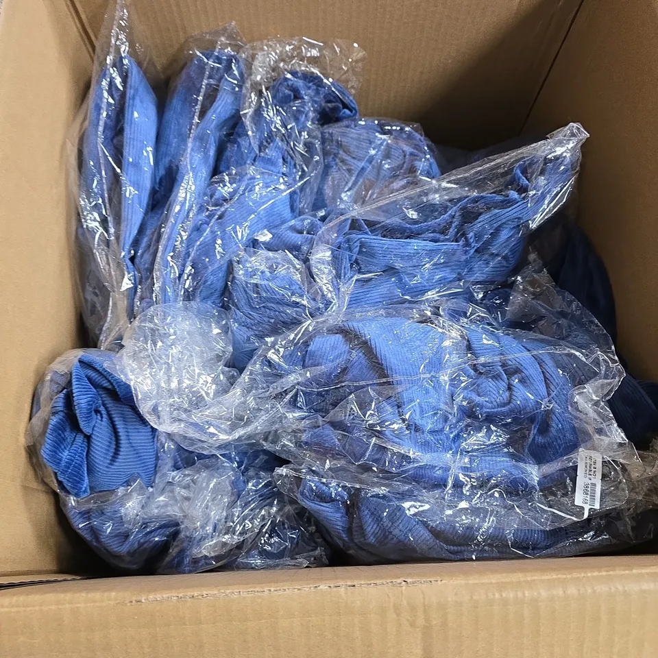 BOX OF APPROXIMATELY 10 LA MAREY CRUSHED VELVET BLUE LONG SLEEVED DRESSES SIZE L