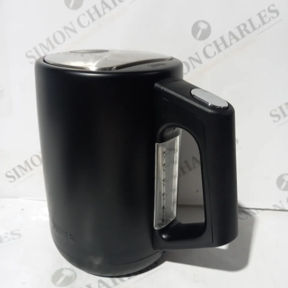 BOXED NINJA PERFECT TEMPERATURE KETTLE KT200UK