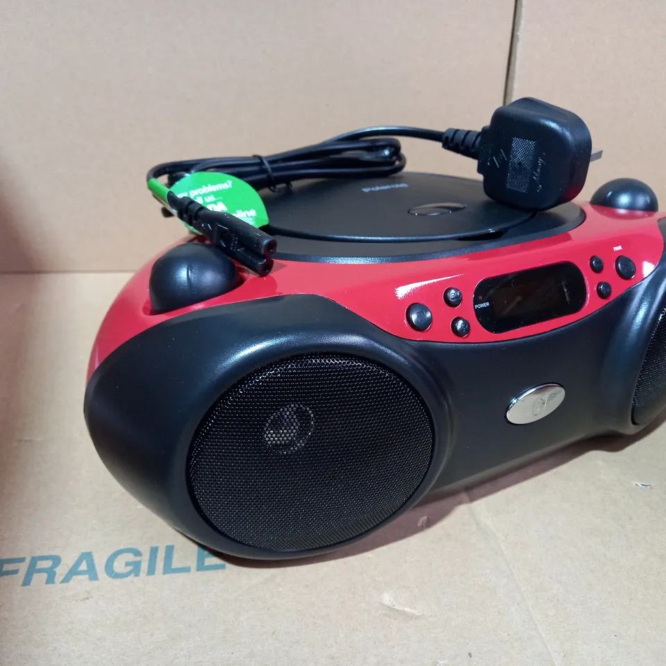 POLAROID BLUETOOTH CD BOOMBOX 