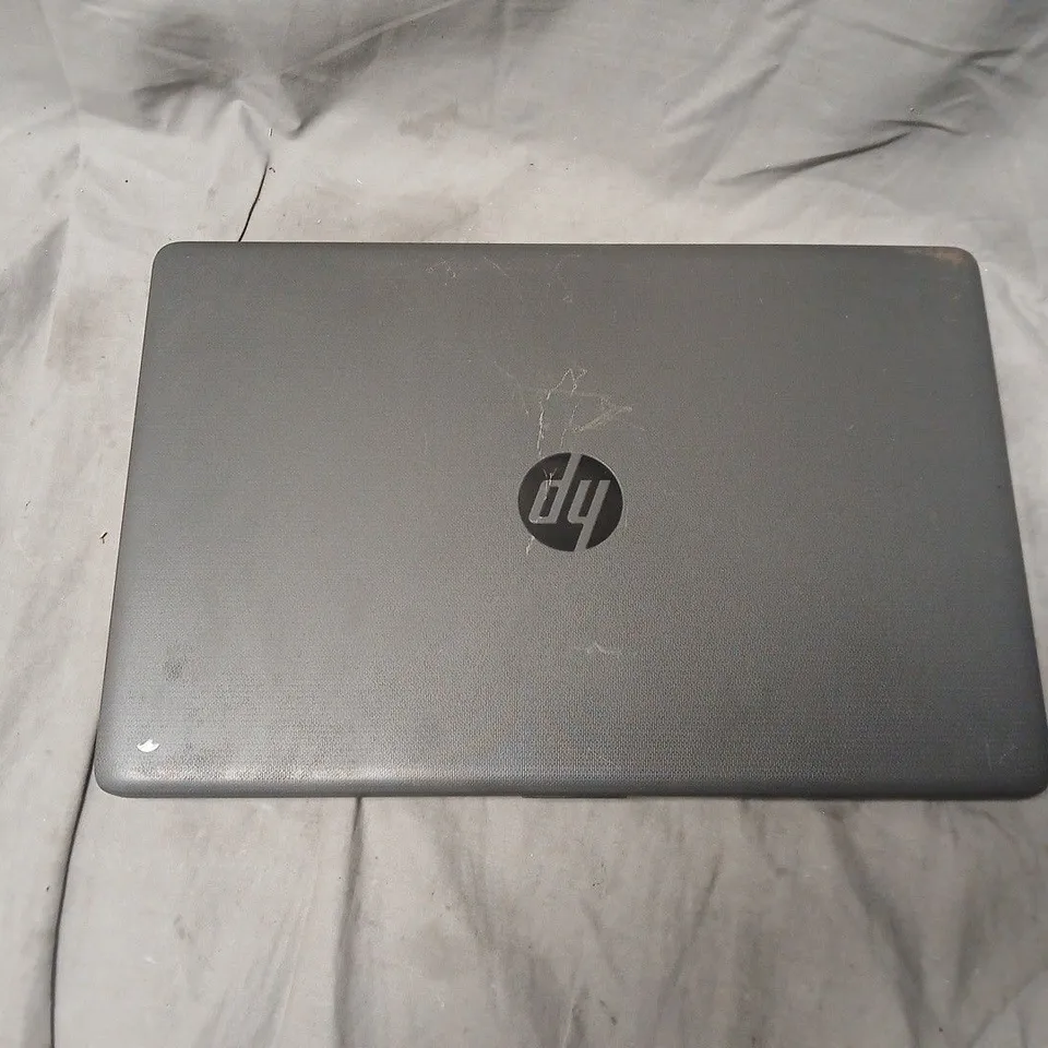 HP 255 G7 LAPTOP
