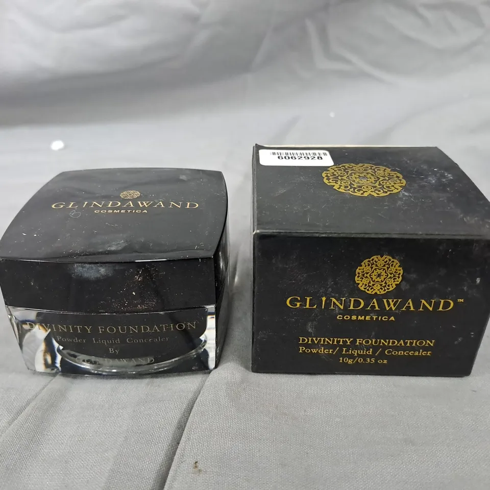 GLINDAWAND COSMETICS DIVINITY FOUNDATION POWDER - MEDITERRANEAN 