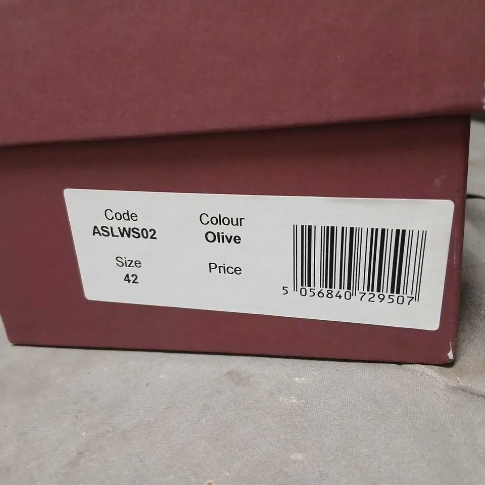 FLABELUS OLIVE SUEDE SLIPPER – UK 8 (EU 42) – CODE ASLWS02