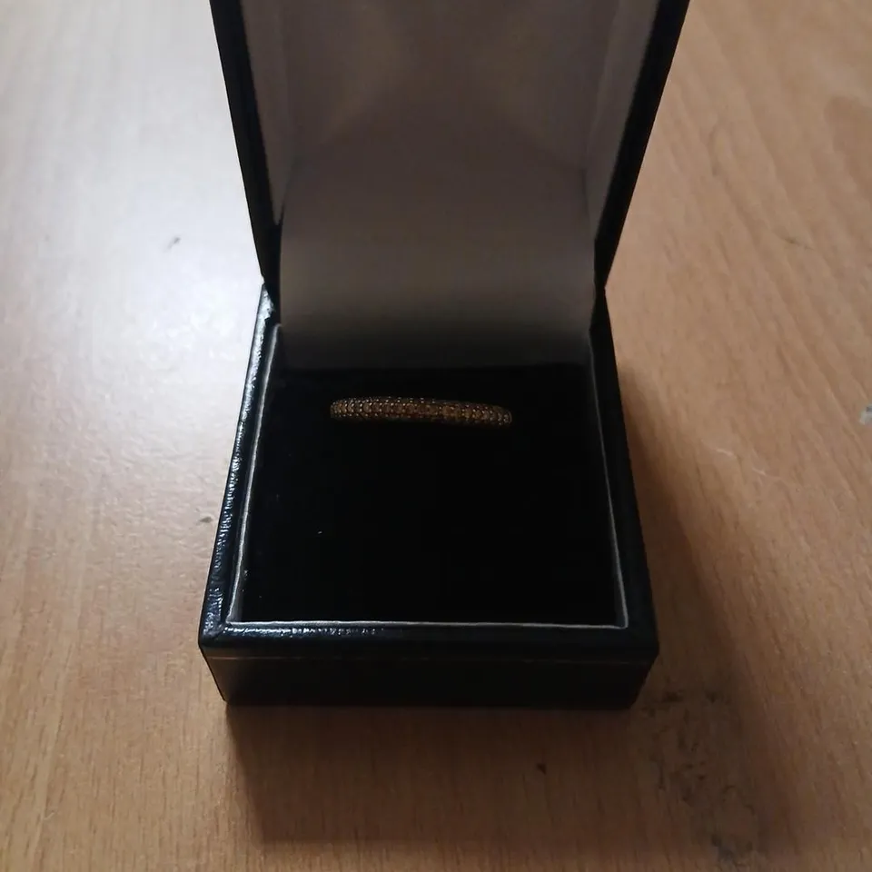 GOLD-TONE PAVÉ RING