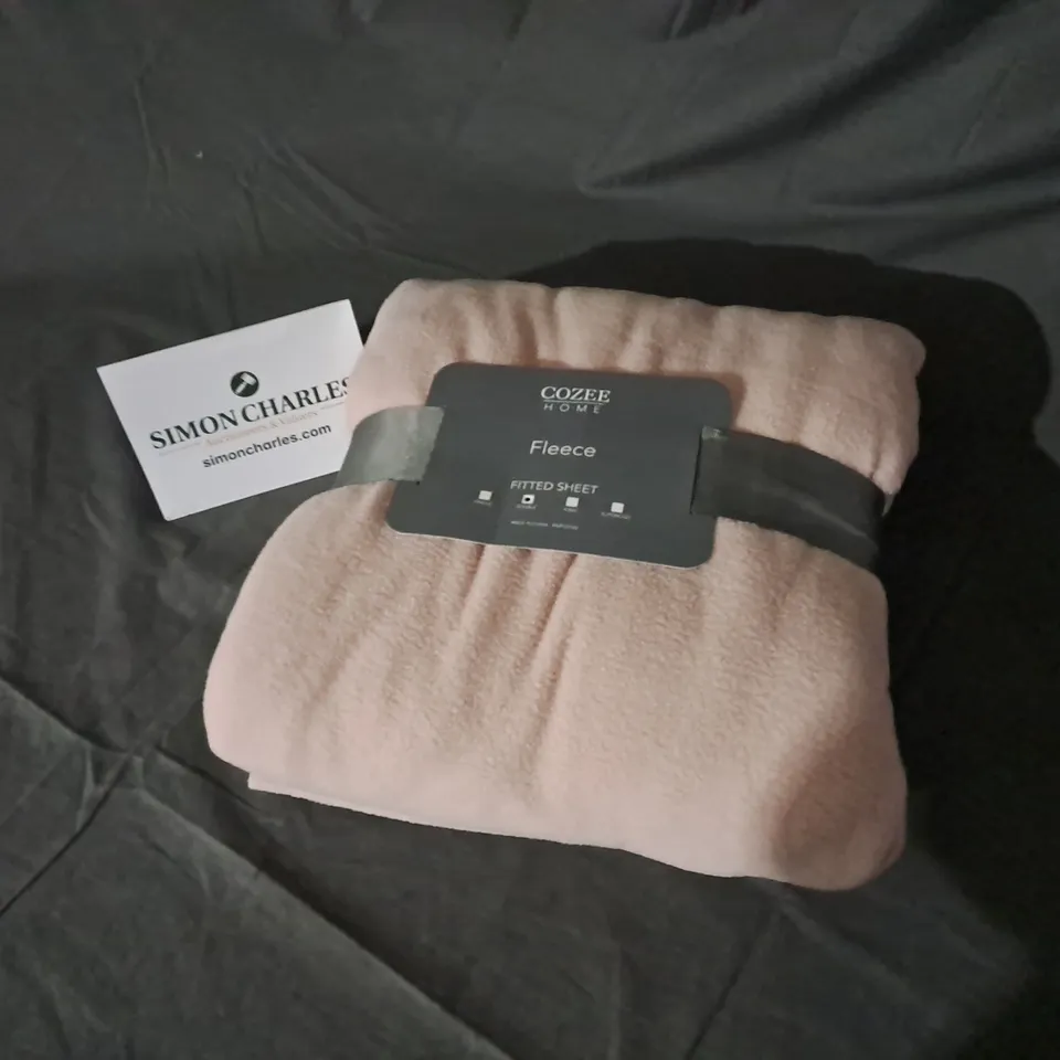 COZEE HOME FLEECE FITTED SHEET IN ROSE SMOKE SIZE DOUBLE 