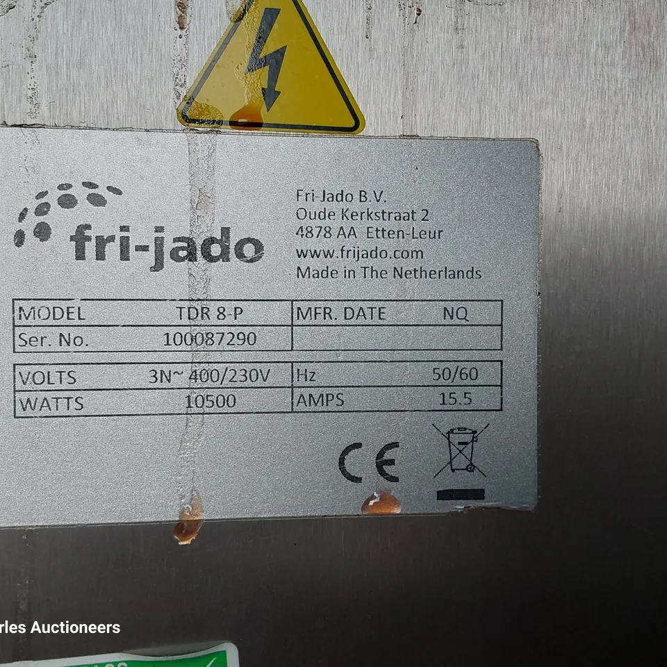 FRI-JADO ROTISSERIE OVEN ON STAND TDR 8-P