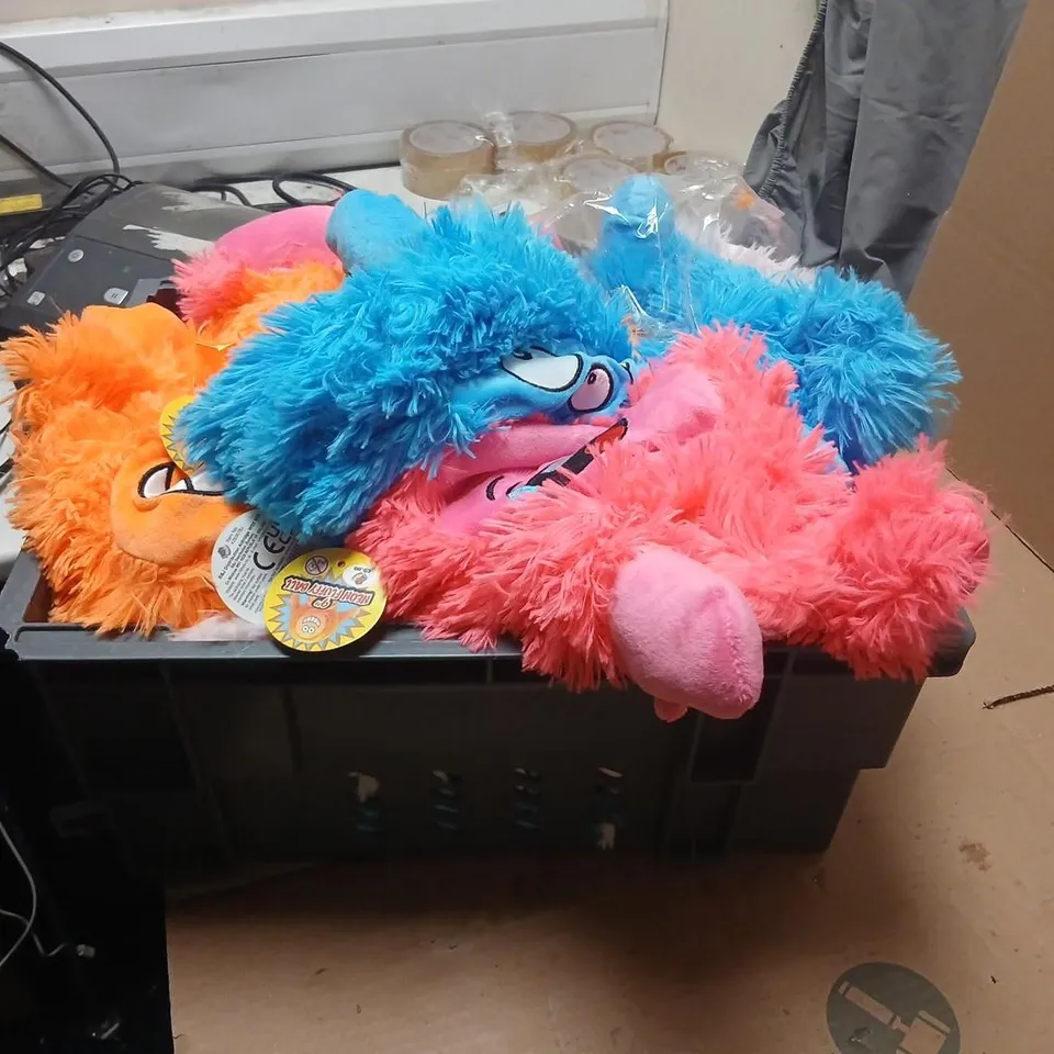 LARGE QUANTITY OF FLUFFY PLUSH MONSTER TOYS – ORANGE, PINK AND BLUE