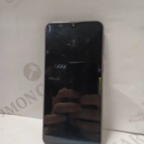 SAMSUNG GALAXY A40