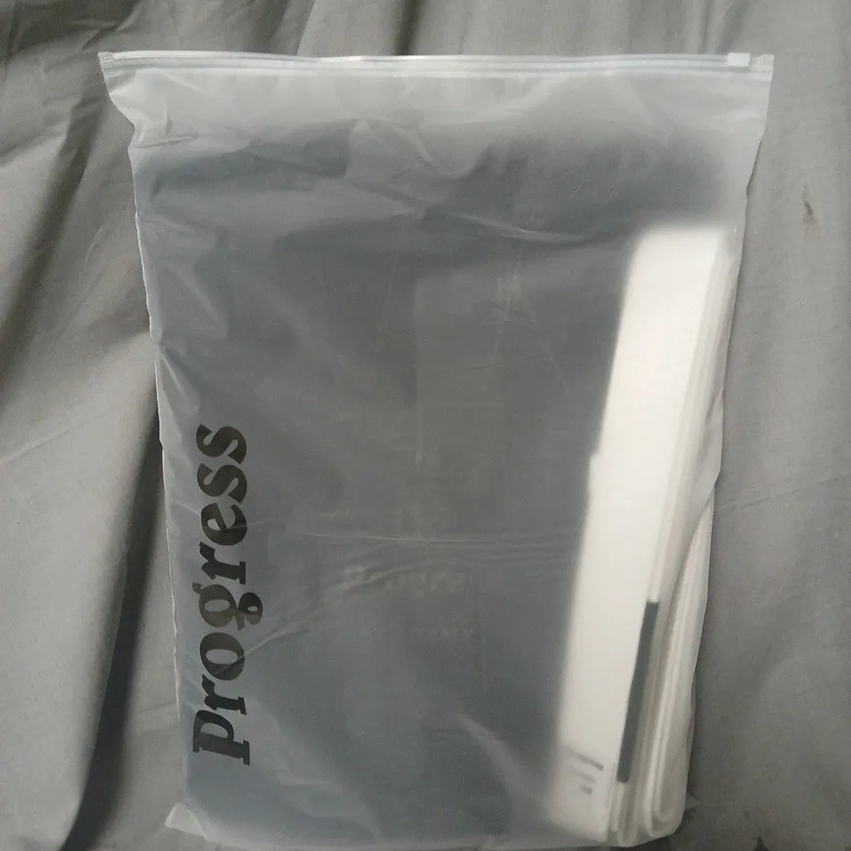 BAGGED PROGRESS THE ACADEMY GI IN GREY WITH WHITE BELT - A3