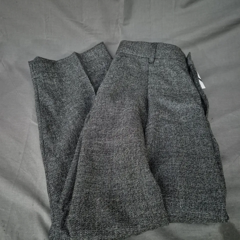 ZARA PLEATED TROUSERS IN GREY SIZE XL