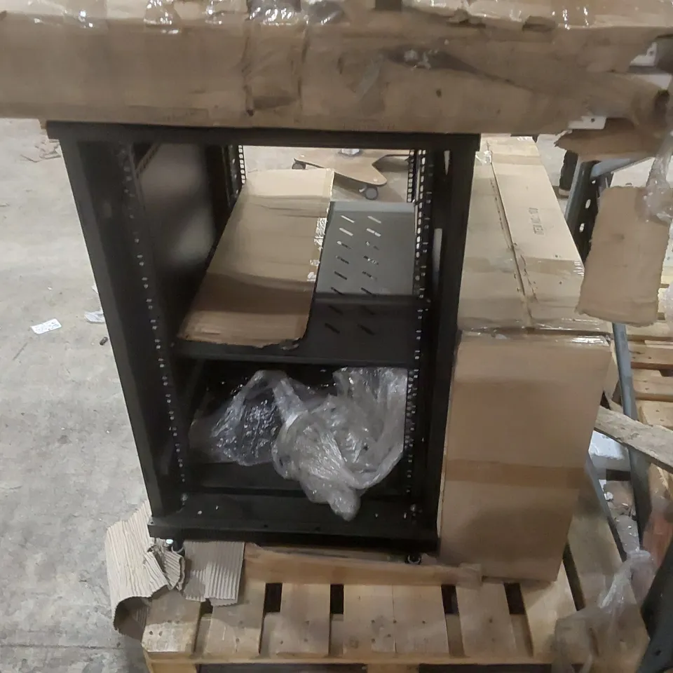 PALLET CONTAINING ASSORTED FURNITURE PARTS ECT