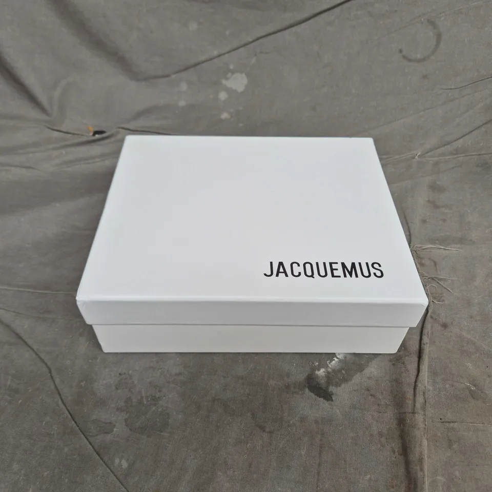 JACQUEMUS BLACK LEATHER MINI HANDBAG WITH TOP HANDLE – BOXED