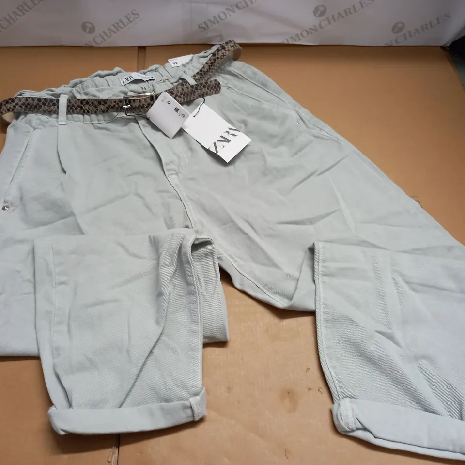 ZARA BAGGY FIT PAPER BAG JEANS - EUR 42