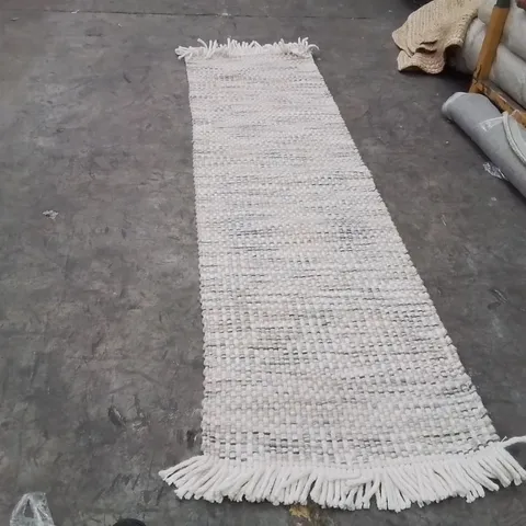 QUALITY DESIGNER AREA RUG - APPROXIMATELY 237x63cm