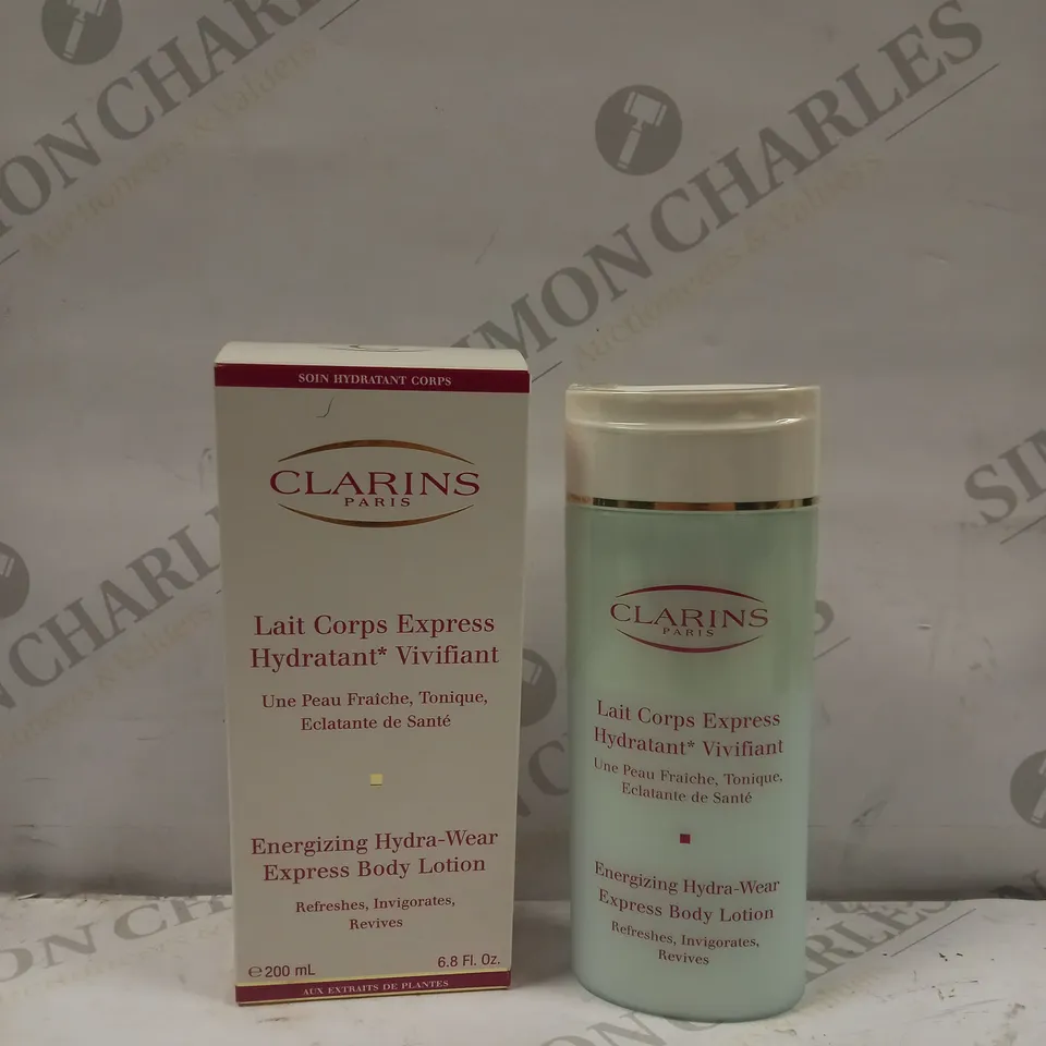 BOXED BOTTLE OF CLARINS ENERGIZING HYDRA-WEAR EXPRESS BODY LOTION, 200ML 