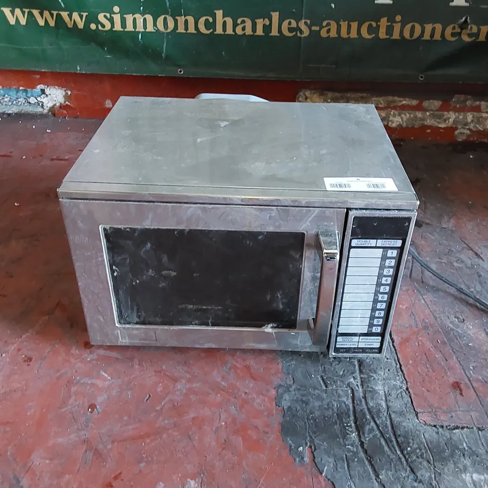 SHARP COMMERCIAL MICROWAVE OVEN 