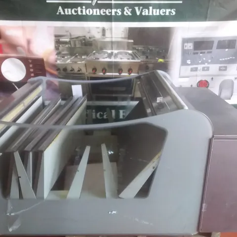 COMMERCIAL DISPLAY FRIDGE