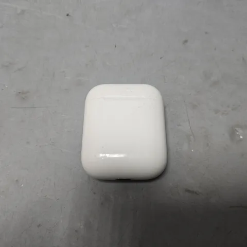 APPLE AIRPOD CHARGING CASE - A1602