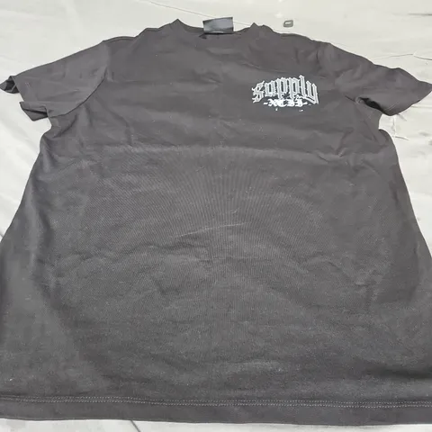 SUPPLY & DEMAND LOGO T-SHIRT, BLACK- UK SIZE M