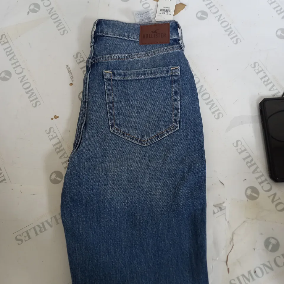HOLLISTER MOM DENIM JEANS SIZE W25