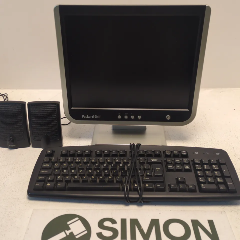 PACKARD BELL DESKTOP COMPUTER SETUP WITH MONITOR, KEYBOARD AND SPEAKERS