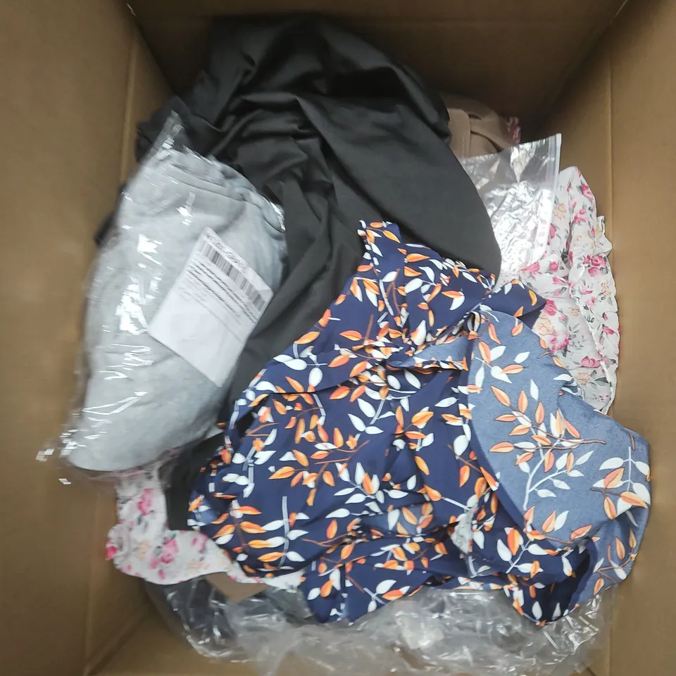 LARGE BOX OF APPROXIMATELY 25 ASSORTED CLOTHING ITEMS IN VARIOUS COLOURS, STYLES AND SIZES - COLLECTION ONLY